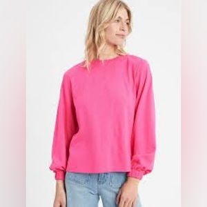 Hey Barbie! Banana Republic perfect pink crew neck